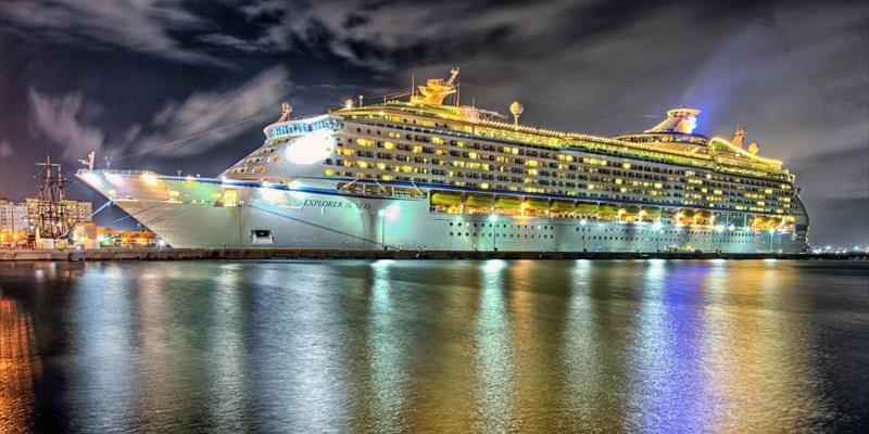 Explorer of the Seas | Deno Compressors B.V.